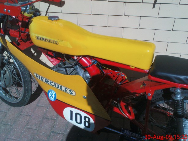 Sachs-powered Hercules, powerband starts at 17'000 rpm, i kid you not.